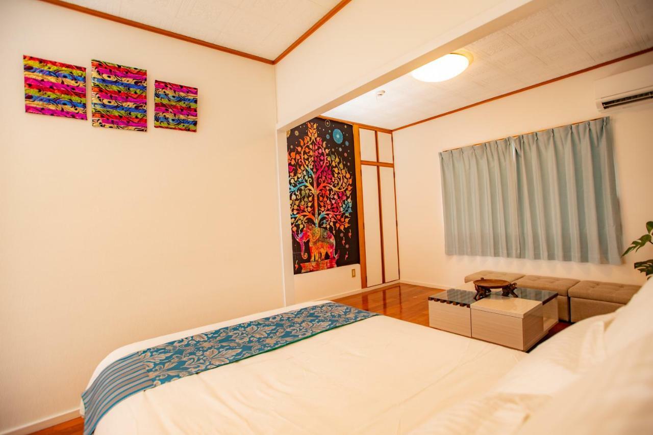 Вілла Mk Garden Okinawa Екстер'єр фото